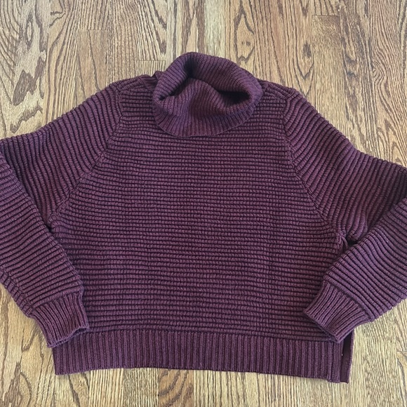 Madewell Black Cherry Merino Wool Blend Sweater - Picture 9 of 9